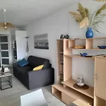 T2 Rez-de-jardin, Terrasse Et Parking, Proche De La La Grande-Motte