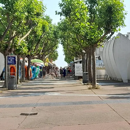 T2 Rez-de-jardin, Terrasse Et Parking, Proche De La Апартаменты Ла-Гранд-Мот