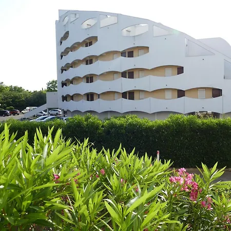 Lejlighed T2 Rez-de-jardin, Terrasse Et Parking, Proche De La
