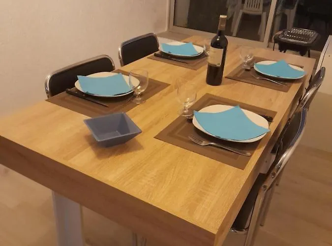 Lejlighed T2 Rez-de-jardin, Terrasse Et Parking, Proche De La La Grande-Motte