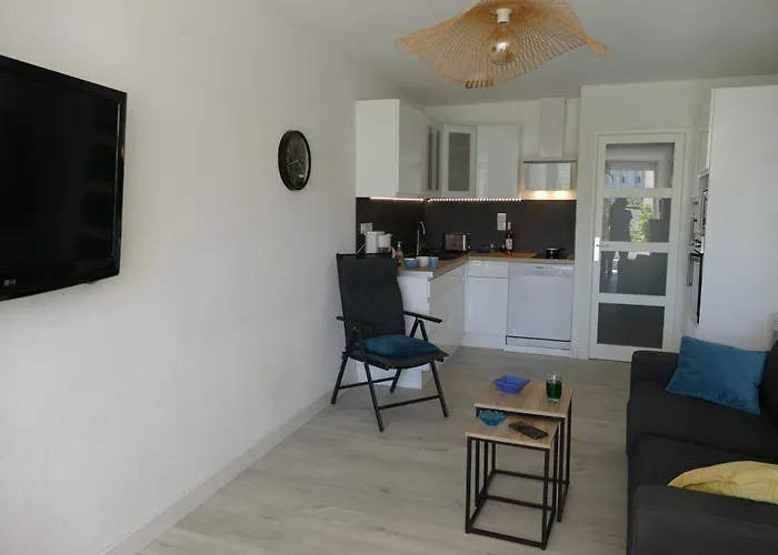 T2 Rez-de-jardin, Terrasse Et Parking, Proche De La Lejlighed