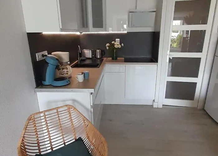 Lejlighed T2 Rez-de-jardin, Terrasse Et Parking, Proche De La